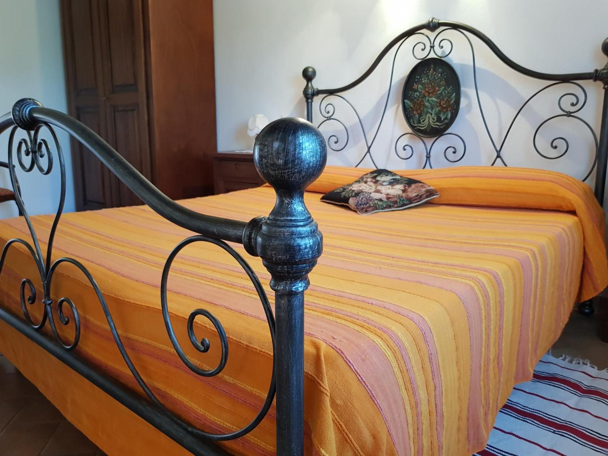 Agriturismo Bio Le 4 Stagioni Porrona Luaran gambar