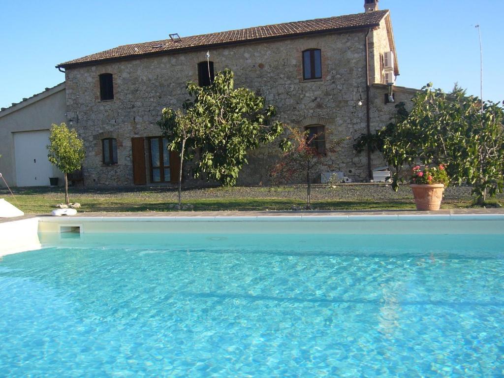 Agriturismo Bio Le 4 Stagioni Porrona Luaran gambar
