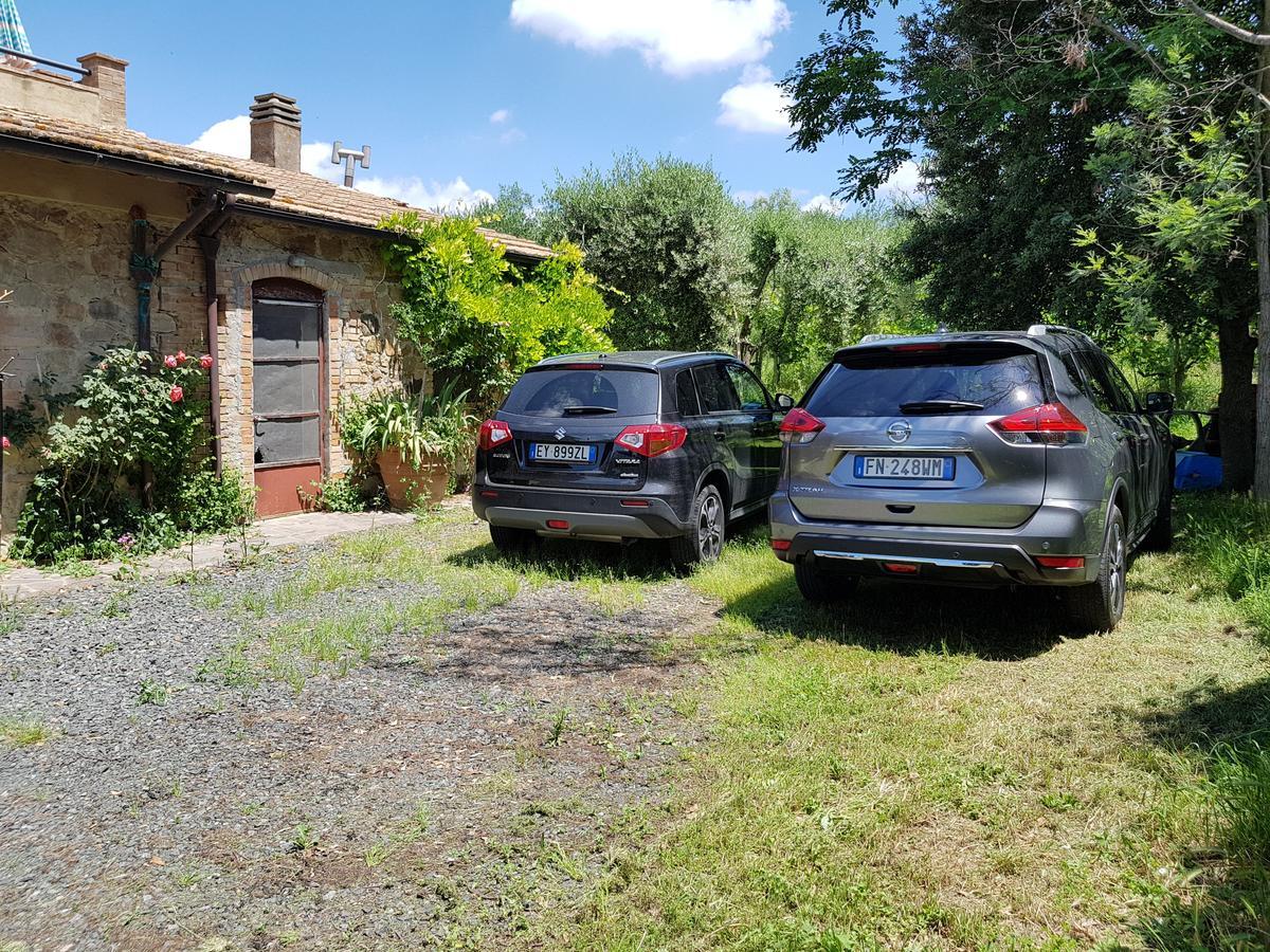 Agriturismo Bio Le 4 Stagioni Porrona Luaran gambar